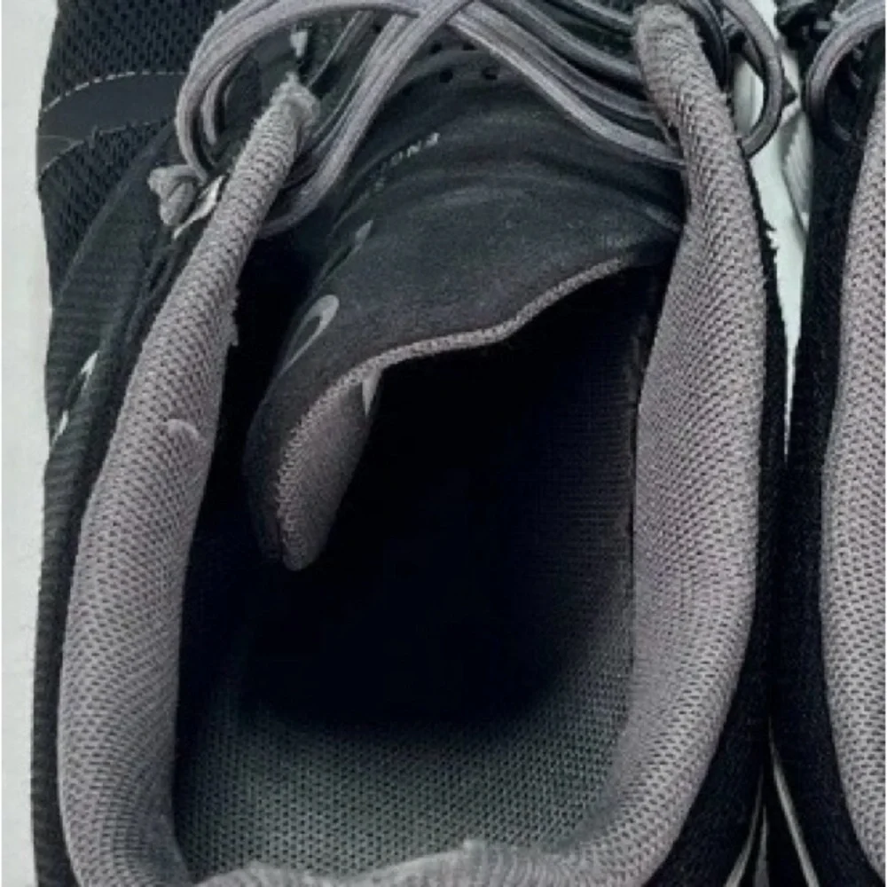 On Cloud Running 5 Black-White-Gray Gym Training Comfort Sneakers Shoes-Womens 8 - Picture 4 of 6